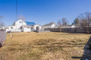 121 W Oak St, Stanley, WI 54768 - Photo 41