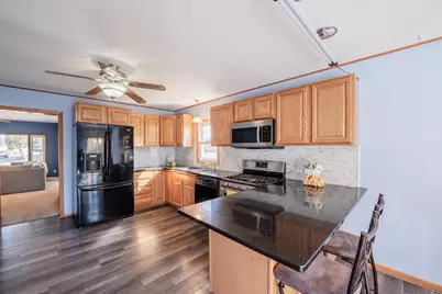 121 W Oak Street, Stanley, WI 54768 - Photo 9