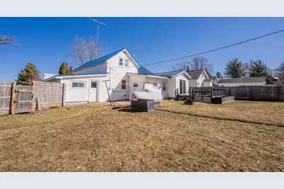 121 W Oak Street, Stanley, WI 54768 - Photo 39