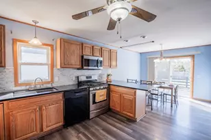 121 W Oak St, Stanley, WI 54768 - Photo 11