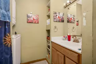 651 Reaney Ave, Saint Paul, MN 55130 - Photo 19