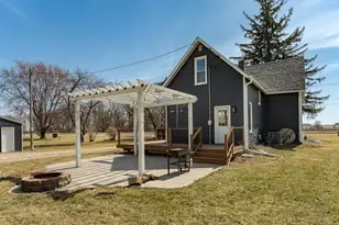 340 E Main St, Utica, MN 55979 - Photo 17