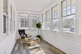 943 Wakefield Ave, Saint Paul, MN 55106 - Photo 3