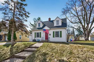 1910 Margaret St, Saint Paul, MN 55119 - Photo 1