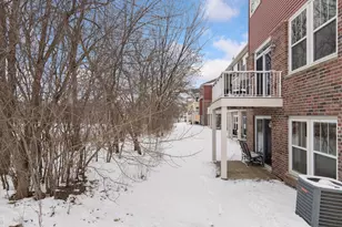 1968 Lincoln Ln, Chanhassen, MN 55317 - Photo 33