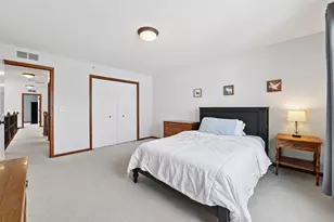 1968 Lincoln Ln, Chanhassen, MN 55317 - Photo 25