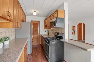 4236 Upton Ave S, Minneapolis, MN 55410 - Photo 7