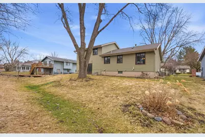 11185 Lanewood Circle, Eden Prairie, MN 55344 - Photo 41