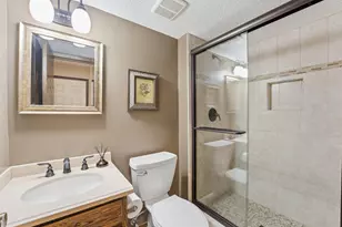 11185 Lanewood Cir, Eden Prairie, MN 55344 - Photo 31