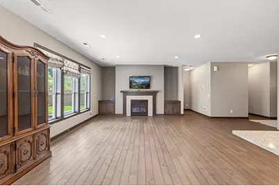 20582 Kaiser Way, Lakeville, MN 55044 - Photo 19