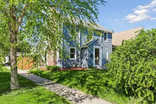 1279 Niles Ave, Saint Paul, MN 55116 - Photo 1