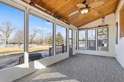 509 Cottage Avenue, Hendricks, MN 56136 - Photo 9