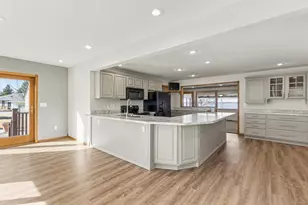 509 Cottage Ave, Hendricks, MN 56136 - Photo 21