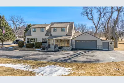 509 Cottage Avenue, Hendricks, MN 56136 - Photo 1