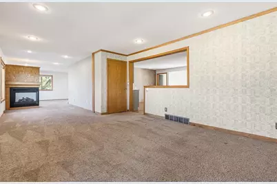 509 Cottage Avenue, Hendricks, MN 56136 - Photo 15