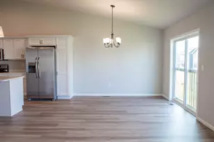 2312 38th Ave S, Moorhead, MN 56560 - Photo 11