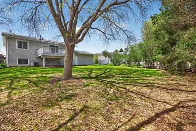 1624 84th Court N, Brooklyn Park, MN 55444 - Photo 9