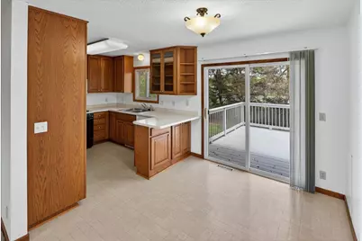 1624 84th Court N, Brooklyn Park, MN 55444 - Photo 5