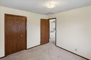 1624 84th Ct N, Brooklyn Park, MN 55444 - Photo 27