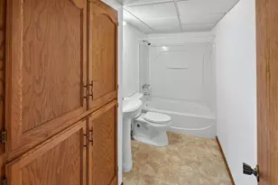 1624 84th Ct N, Brooklyn Park, MN 55444 - Photo 15