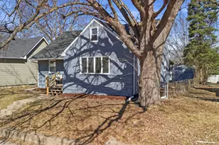 1031 Burgess St, Saint Paul, MN 55103 - Photo 5