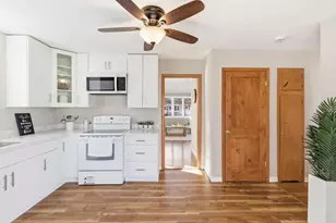 1031 Burgess St, Saint Paul, MN 55103 - Photo 13