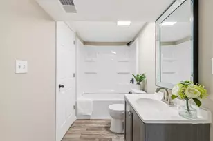 1031 Burgess St, Saint Paul, MN 55103 - Photo 29