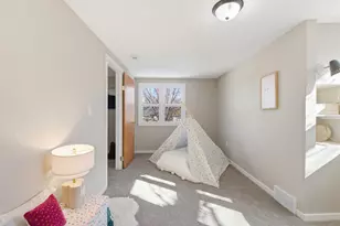 1031 Burgess St, Saint Paul, MN 55103 - Photo 21