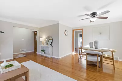 1031 Burgess Street, Saint Paul, MN 55103 - Photo 9