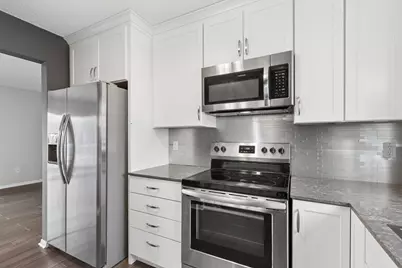 8718 Glasgow Lane, Saint Bonifacius, MN 55375 - Photo 7