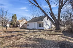 5122 Morgan Ave N, Minneapolis, MN 55430 - Photo 31