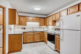 17255 Deerfield Dr SE, Prior Lake, MN 55372 - Photo 3