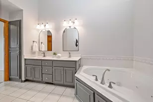 7240 Lake Ridge Dr, Savage, MN 55378 - Photo 13