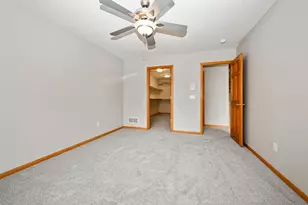 7240 Lake Ridge Dr, Savage, MN 55378 - Photo 23