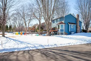 4222 Yorktown Dr, Eagan, MN 55123 - Photo 49