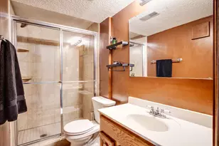 4222 Yorktown Dr, Eagan, MN 55123 - Photo 39