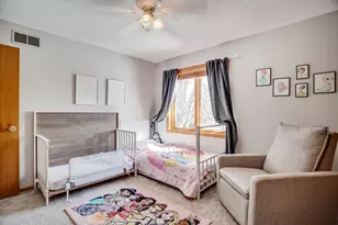 4222 Yorktown Dr, Eagan, MN 55123 - Photo 21