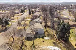 1182 Limestone Dr S, Shakopee, MN 55379 - Photo 31