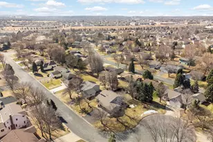 1182 Limestone Dr S, Shakopee, MN 55379 - Photo 29