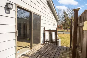 1182 Limestone Dr S, Shakopee, MN 55379 - Photo 25