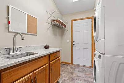 1454 Summit Shores Drive, Burnsville, MN 55306 - Photo 25