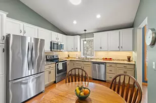 1454 Summit Shores Dr, Burnsville, MN 55306 - Photo 25