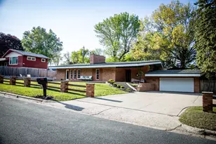 130 Fairlawn Ave E, Winsted, MN 55395 - Photo 1