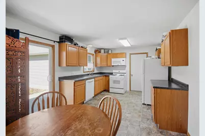 318 Thomas Avenue, Owatonna, MN 55060 - Photo 11