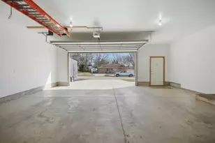 318 Thomas Ave, Owatonna, MN 55060 - Photo 25