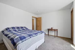 318 Thomas Ave, Owatonna, MN 55060 - Photo 13