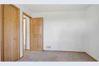 318 Thomas Avenue, Owatonna, MN 55060 - Photo 15