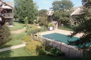 11039 Oregon Cir, Bloomington, MN 55438 - Photo 23