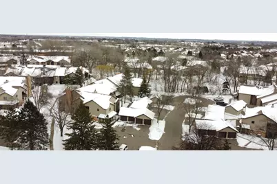 11039 Oregon Circle #60, Bloomington, MN 55438 - Photo 3