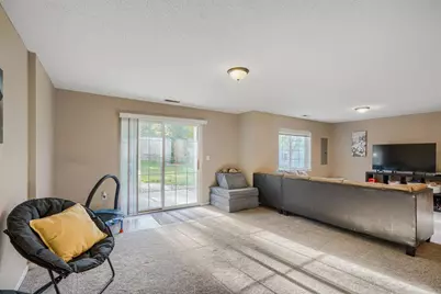 1878 Christensen Avenue, West Saint Paul, MN 55118 - Photo 9